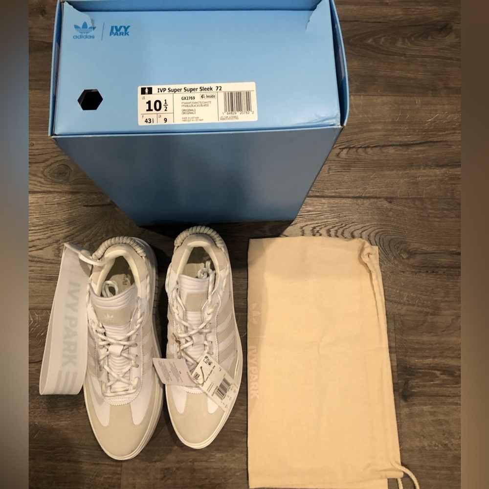 🐝🐝🐝 Ivy Park x Adidas Super Super Sleek 72 (US Size: 10 1/2)